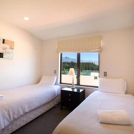 Lakefront Luxury Penthouse Central Queenstown Eksteriør bilde