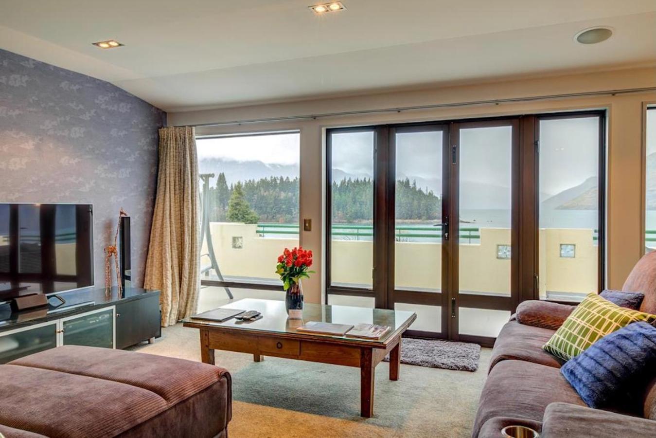 Lakefront Luxury Penthouse Central Queenstown Eksteriør bilde